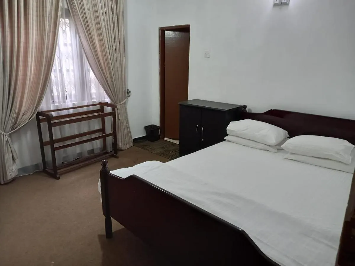 Silver Rose Guest House Nuwara Eliya